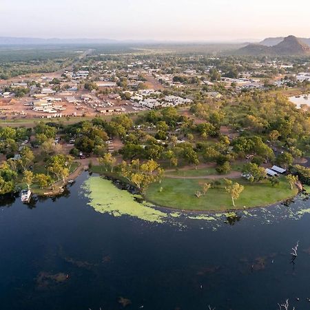 Kimberleyland Waterfront Holiday Park Kununurra Eksteriør bilde